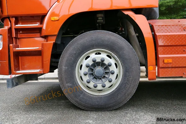 Union Truck V290 Heavy Truck 290 hp 4X2(6 wheels) Tractor Truck Chassis (3) | 86Trucks