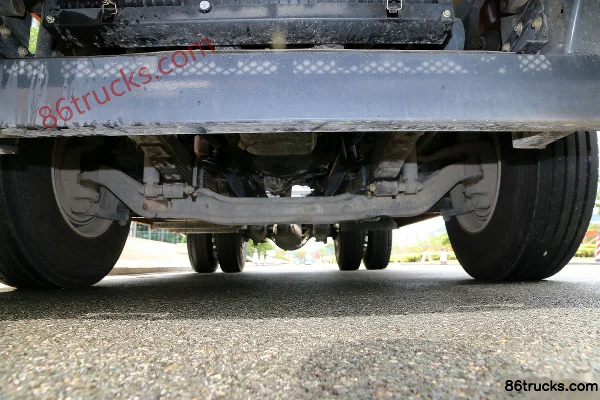Union Truck V290 Heavy Truck 290 hp 4X2(6 wheels) Tractor Truck Chassis (1) | 86Trucks