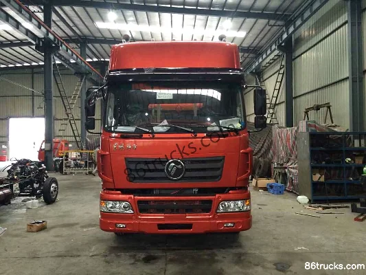 Dongfeng Teshang Camion lourd 350 ch 6X2(8 roues) Tracteur routier LNG (DFE4252VFN) Extérieur (2) | 86Trucks