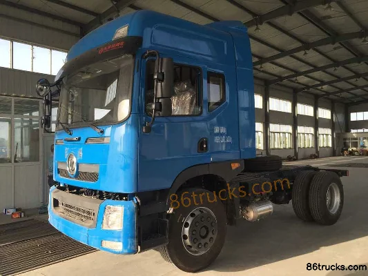 Dongfeng (Original) Heavy Truck 350 hp 4X2(6 wheels) High Roof Tractor Truck Exterior (2) | 86Trucks