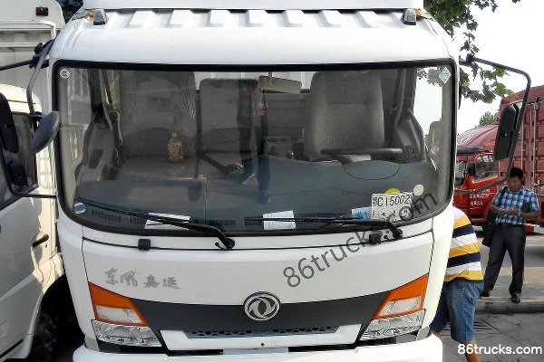 Dongfeng Commercial Vehicle Jiayun 120 hp 4X2(6 wheels) 4.1m Single Row Stake Truck (Blue Plate) Chassis (1) | 86Trucks