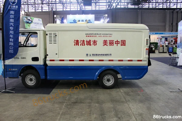 Yuejin Xiaofuxing 190 hp 4X2(6 wheels) Garbage Truck (Changda Brand) Exterior (3) | 86Trucks
