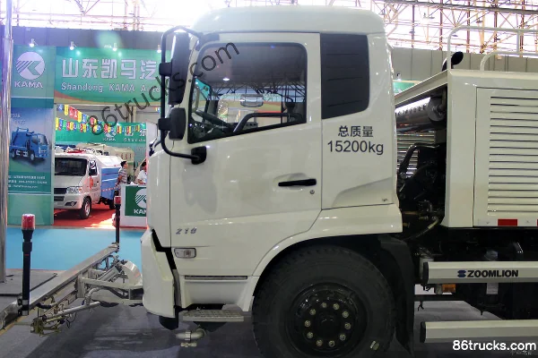 Dongfeng Commercial Vehicle Tianjin 210 hp 4X2(6 wheels) Cleaning Truck (Zhonglian Brand) Exterior (2) | 86Trucks