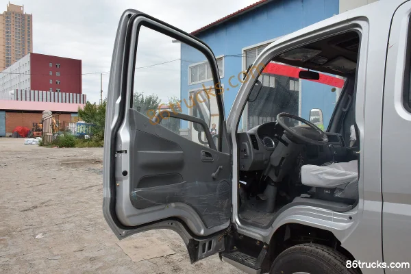 Foton Aoling Jieyun 82 ch 4X2(6 roues) camion léger plateau double cabine 2,7 m (1) | 86Trucks