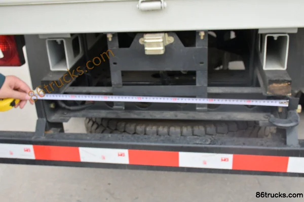 JMC Shunda Narrow Body 143 hp 4X2(6 wheels) 3.25m double-row flatbed light truck (China VI) (3) | 86Trucks