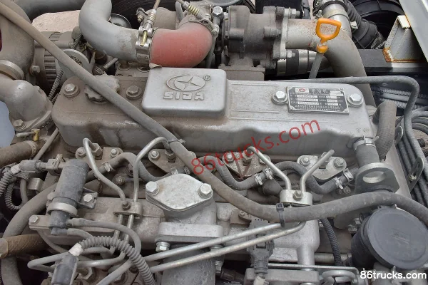 Sinotruk HOWO Hanjiang 88 ch 4X2(6 roues) camion léger fourgon 4,2 m monoplace Châssis (2) | 86Trucks