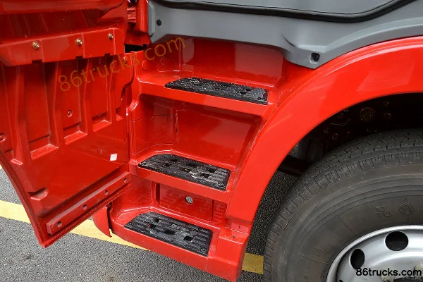XCMG Hanfeng G7 Standard Load 375 hp 4X2(6 wheels) tractor truck (China VI) Cab (2) | 86Trucks