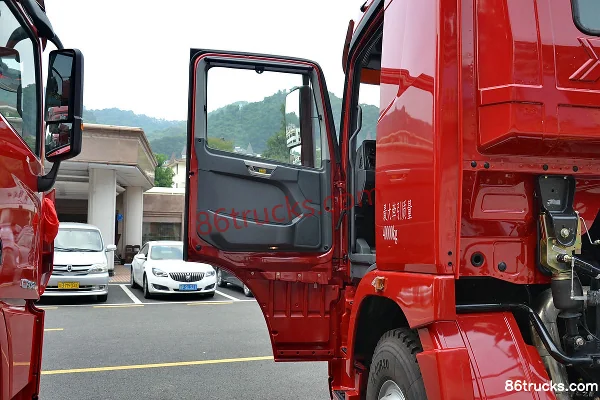 XCMG Hanfeng G7 Standard Load Edition 430 hp 6X4(10 wheels) Tractor Truck (China VI) Cab (1) | 86Trucks