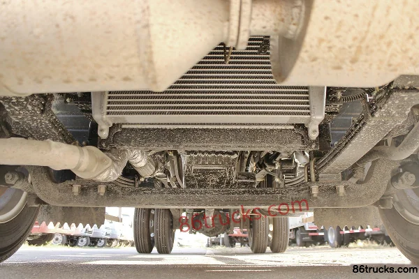 JAC Junling 120 hp 4X2(6 wheels) Explosive Material Transport Truck Chassis (1) | 86Trucks