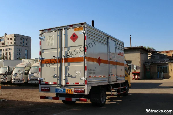 JAC Junling 120 hp 4X2(6 wheels) Explosive Material Transport Truck Body (3) | 86Trucks