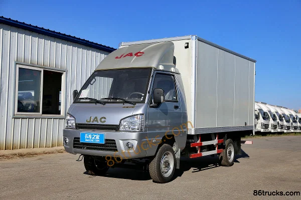 JAC Kangling X3 61 hp 4X2(6 wheels) 1.1L Gasoline/CNG 3.25m Single Row Van Mini Truck Exterior (3) | 86Trucks