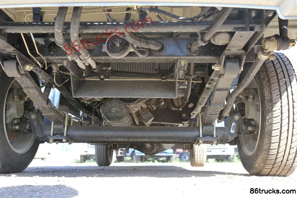 JAC Kangling X3 61hp 4X2(6 wheels) Gasoline/CNG 2.5m Double Row Flatbed Light Truck Chassis (2) | 86Trucks