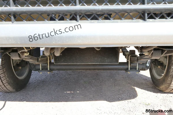 JAC Kangling X3 61hp 4X2(6 wheels) Gasoline/CNG 2.5m Double Row Flatbed Light Truck Chassis (1) | 86Trucks