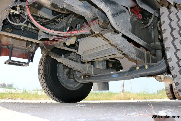 Dongfeng Kaipute C 140 ch 4X2(6 roues) fourgon 4,8 m cabine demi-avancée Châssis (3) | 86Trucks