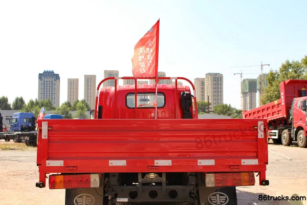 FAW Jiefang J6F 130 ch 4X2(6 roues) camion léger à ridelles simple cabine 4,21 m Carrosserie (2) | 86Trucks
