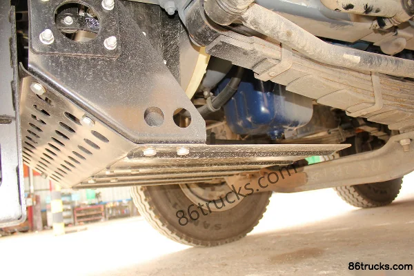 JAC Gallop K3 300hp 8X4(12 wheels) 6.6m Flatbed Truck Chassis (3) | 86Trucks
