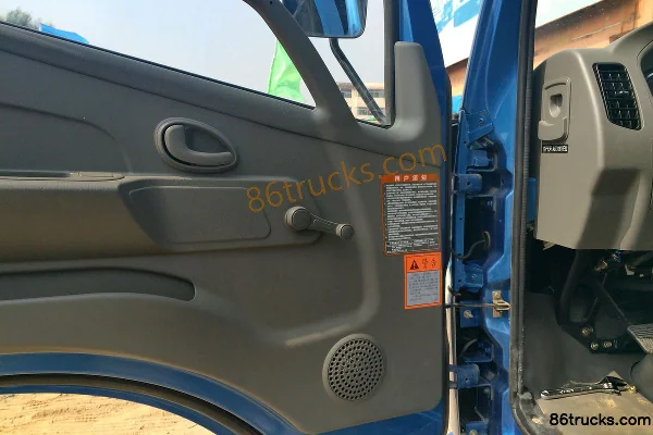 Feidi T3 Series 129 hp 4X2(6 wheels) 3.64m Dump Truck Cab (1) | 86Trucks