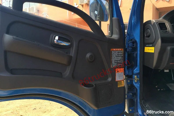 Feidi X3 série 129 ch 4X2(6 roues) camion benne 4,8 m (5 vitesses) Cabine (1) | 86Trucks