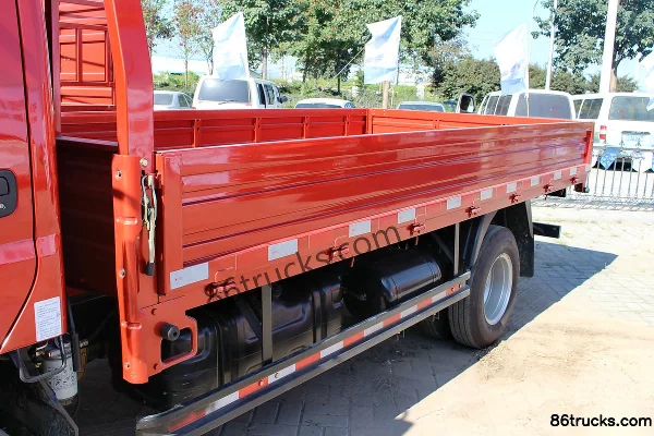 Foton Aumark 3 Series 143 ch 4X2(6 roues) 4.23 m single-row flatbed light truck Carrosserie (1) | 86Trucks