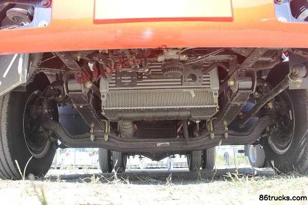 Foton Aumark Série 3 156 ch 4X2(6 roues) camion porteur à ridelles à cabine simple 5,15 m Châssis (1) | 86Trucks