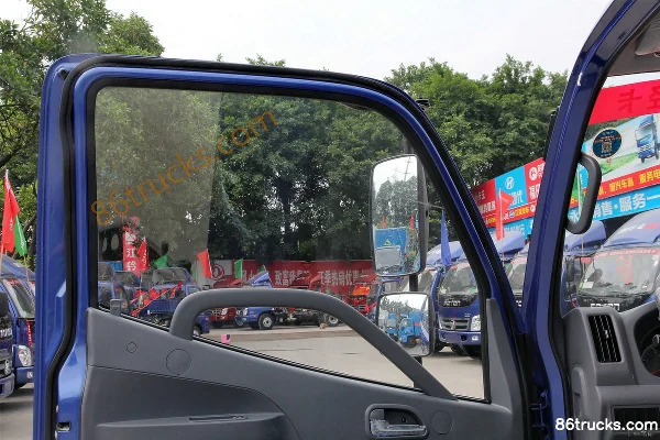 Foton Ollin CTX 118 hp 4X2(6 wheels) 3.7m semi-row van light truck (narrow body) Cab (2) | 86Trucks
