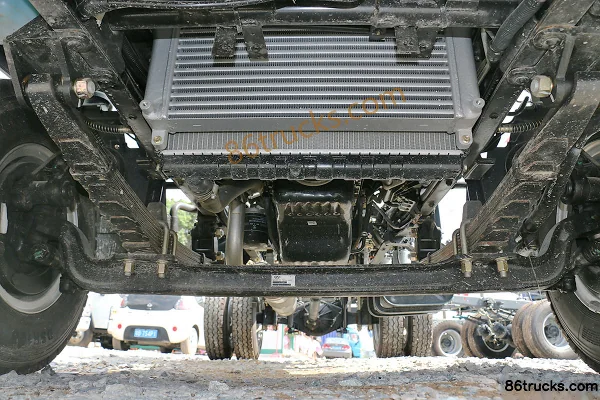 Karry Green Card C 109 hp 4X2(6 wheels) 4.2m single-row flatbed light truck (mid-body) Chassis (1) | 86Trucks