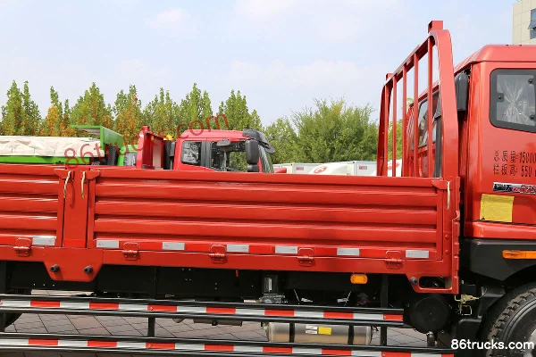 Foton Ruivo Q5 camion porteur 168 ch 4X2(6 roues) plateau ridelles 6,7 m Carrosserie (2) | 86Trucks