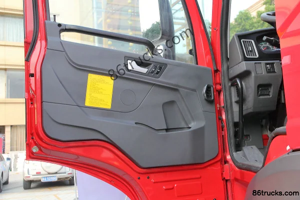 FAW Jiefang Qingdao HanV camion lourd 220 ch 4X2(6 roues) tracteur routier Cabine (3) | 86Trucks
