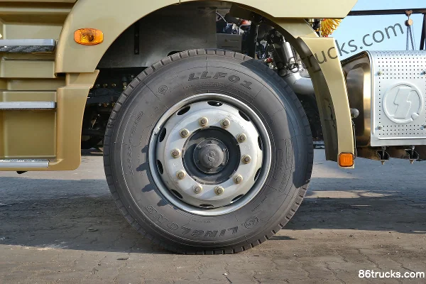 SHACMAN Delong New M3000 Renforcé 270ch 4X2(6 roues) tracteur routier Châssis (2) | 86Trucks