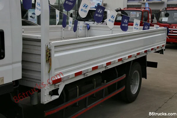 Sichuan Hyundai Ruiyue 100 ch 4X2(6 roues) 4,17 m camion porteur à ridelles cabine simple Carrosserie (1) | 86Trucks