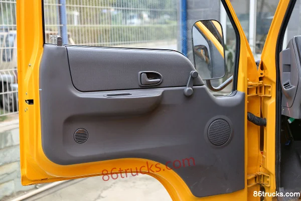 JMC New Shunda 109 hp 4X2(6 wheels) 3.19m dump truck Cab (2) | 86Trucks
