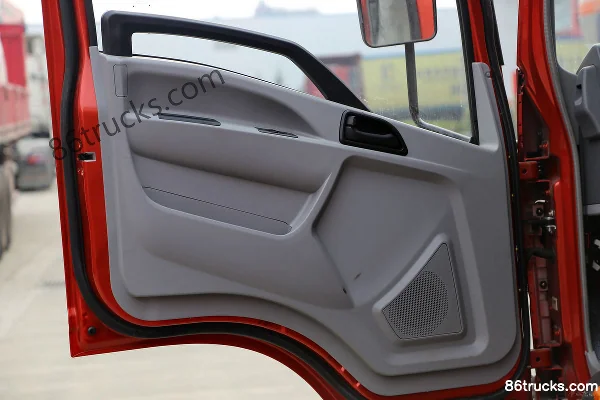 Sinotruk HOWO Tongsai 154 ch 4X2(6 roues) camion porteur à ridelles à cabine demi-avancée 5,2 m (2) | 86Trucks
