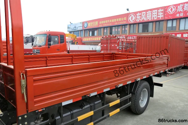 Dongfeng Duolika D6 115 ch 4X2(6 roues) camion léger à ridelles à cabine simple 4,15 m (charge utile: 4,99 t) Carrosserie (1) | 86Trucks