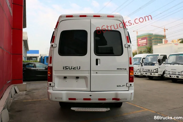 Isuzu 100P 98 ch camion fourgon fermé Caisse (1) | 86Trucks