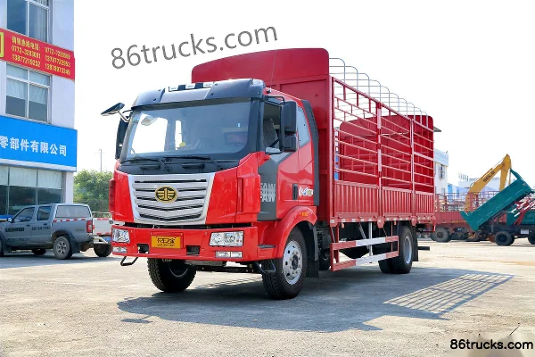 FAW Liute Jinlu Medium Truck 160 hp 4X2(6 wheels) 6.8m Grain Hauler Cargo Truck (Axle Ratio: 5.286) Exterior (2) | 86Trucks