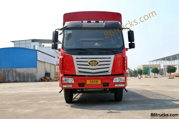FAW Liute Jinlu Medium Truck 220 hp 4X2(6 wheels) 6.8m Cage-type Cargo Truck Exterior