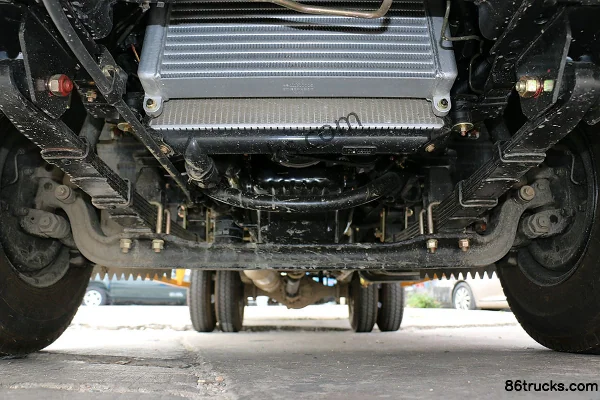 JMC New Kaiyun 109 ch 4X2(6 roues) camion frigorifique 4,21 m cabine simple Châssis (2) | 86Trucks