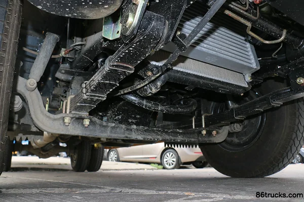 JMC New Kaiyun 109 ch 4X2(6 roues) camion frigorifique 4,21 m cabine simple Châssis (1) | 86Trucks
