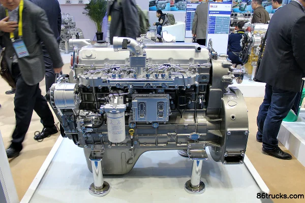Yuchai YC6A270-50 270 ch 7,5 L China V moteur diesel Extérieur (2) | 86Trucks