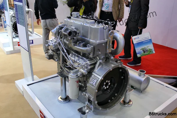 Yuchai YC4EG140N-50 140 hp 4.73L China V Natural Gas Engine Exterior (3) | 86Trucks