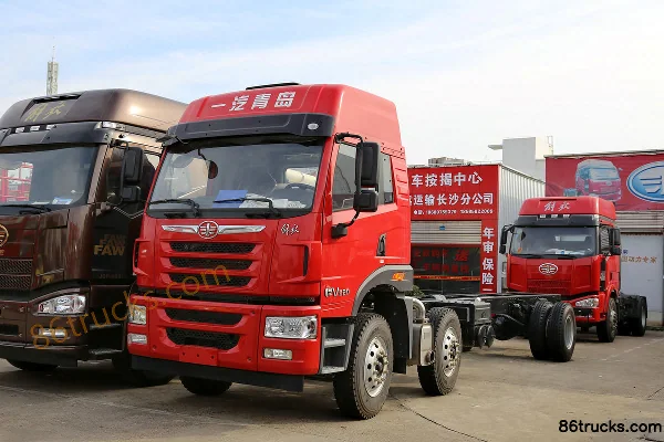 FAW Jiefang Qingdao HanV camion lourd 260 ch 6X2(8 roues) châssis de camion porteur Extérieur (3) | 86Trucks
