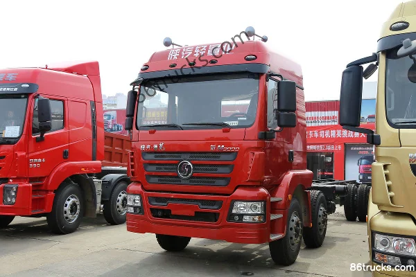 SHACMAN Delong New M3000 245 hp 6X2(8 wheels) Cargo Truck Chassis Exterior (3) | 86Trucks