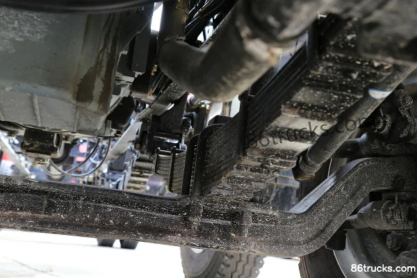 FAW Jiefang Qingdao HanV camion lourd 260 ch 6X2(8 roues) châssis de camion porteur (3) | 86Trucks