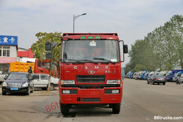 Hualing Star Heavy Truck Lightweight Version Transport Type 300hp 8X4(12 wheels) 6.5m Dump Truck Exterior (2) | 86Trucks