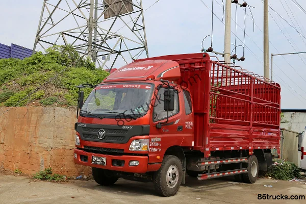 Foton Aumark 3 Series 156 hp 4X2(6 wheels) 4.75m semi-sleeper cage cargo truck Exterior (3) | 86Trucks