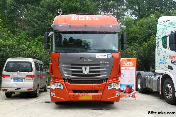 Union Truck U460 Heavy Truck 460 hp 6X2R Tractor Truck (Retarder) Exterior (2) | 86Trucks