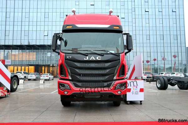 JAC Gallop K5 camion lourd 310 ch 8X4(12 roues) châssis de camion porteur Extérieur (2) | 86Trucks