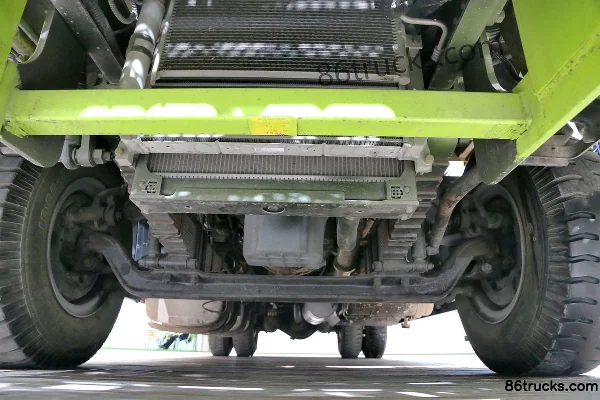 FAW Jiefang J6L 220 hp 4X2(6 wheels) Snow Removal Truck Cab (1) | 86Trucks