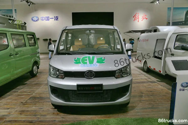 FAW Jiefang Jiabao 102 hp Enclosed Van Truck Exterior (2) | 86Trucks