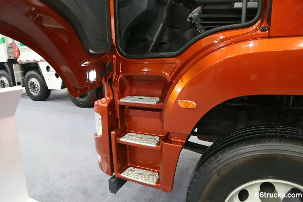 Union Truck V340 Heavy Truck 2015 Model 340hp 6X2(8 wheels) Tractor Truck Cab (3) | 86Trucks